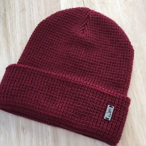 Amazing never worn eastern mountain sports beanie